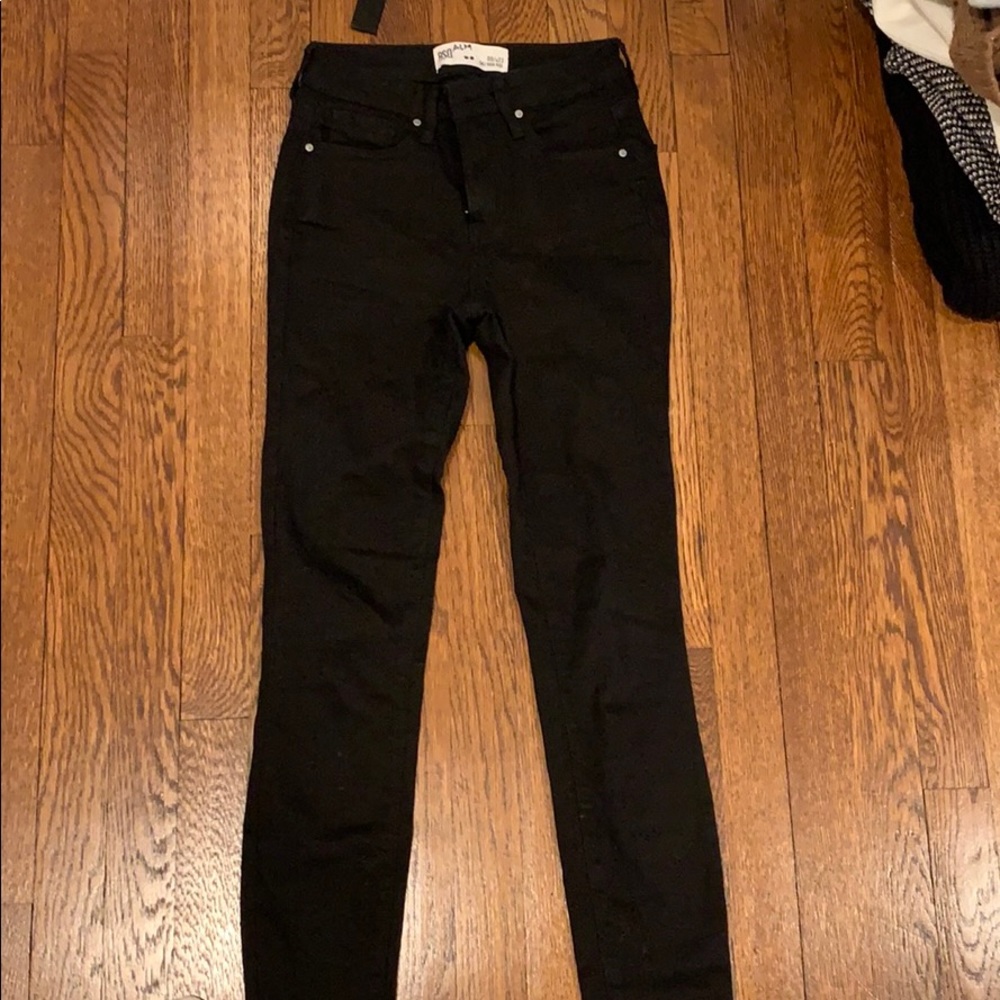 Black skinny jeans